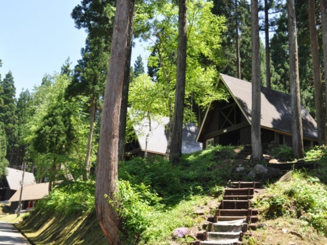 勝山市東山いこいの森 コテージ