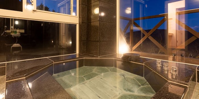 Noel HAKONE GENSEN 源泉かけ流し