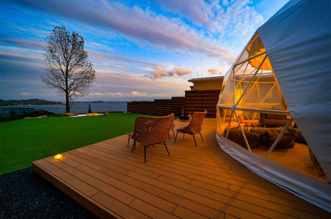 グランピング 施設 豪華