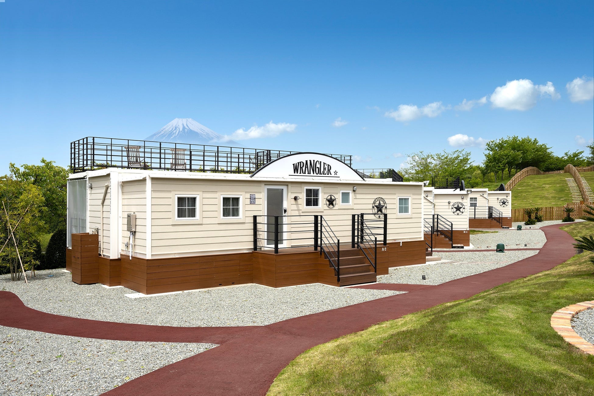 中伊豆EAST WINDS VILLAGE ワイナリー グランピング