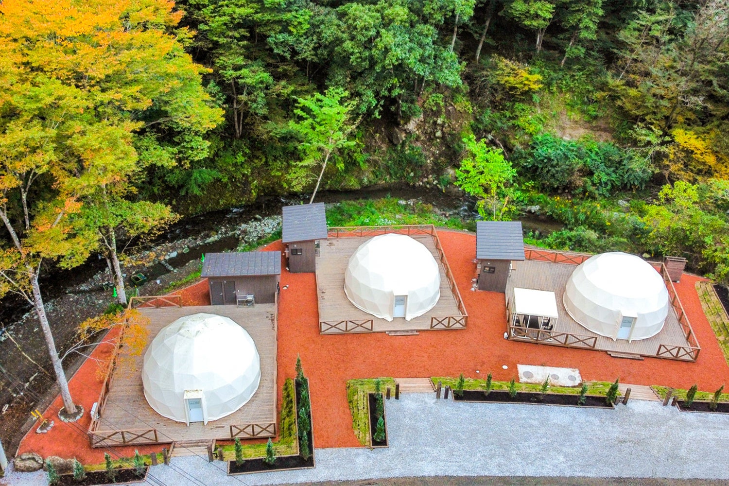 秩父清流グランピング IRODORI ドームテント