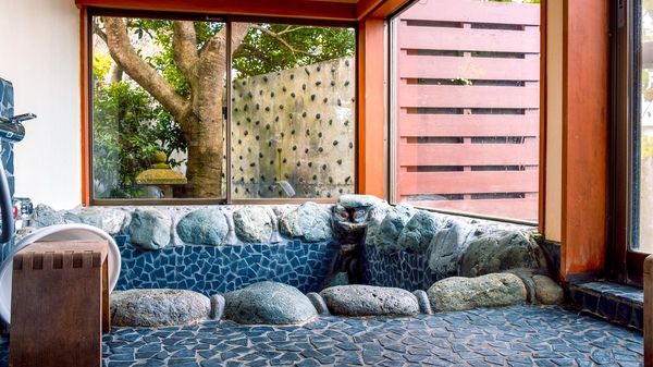 山縁荘 熱海 絶景 岩風呂