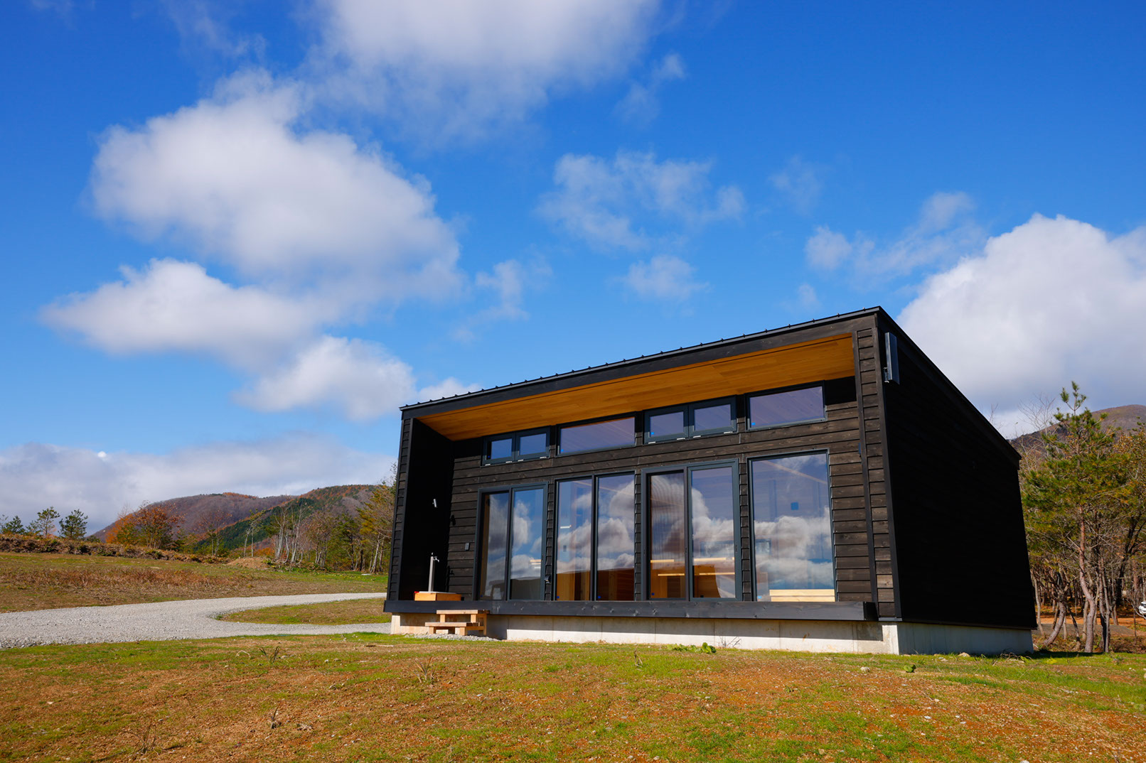 IZUMI PEAK BASE 泉ピークベース