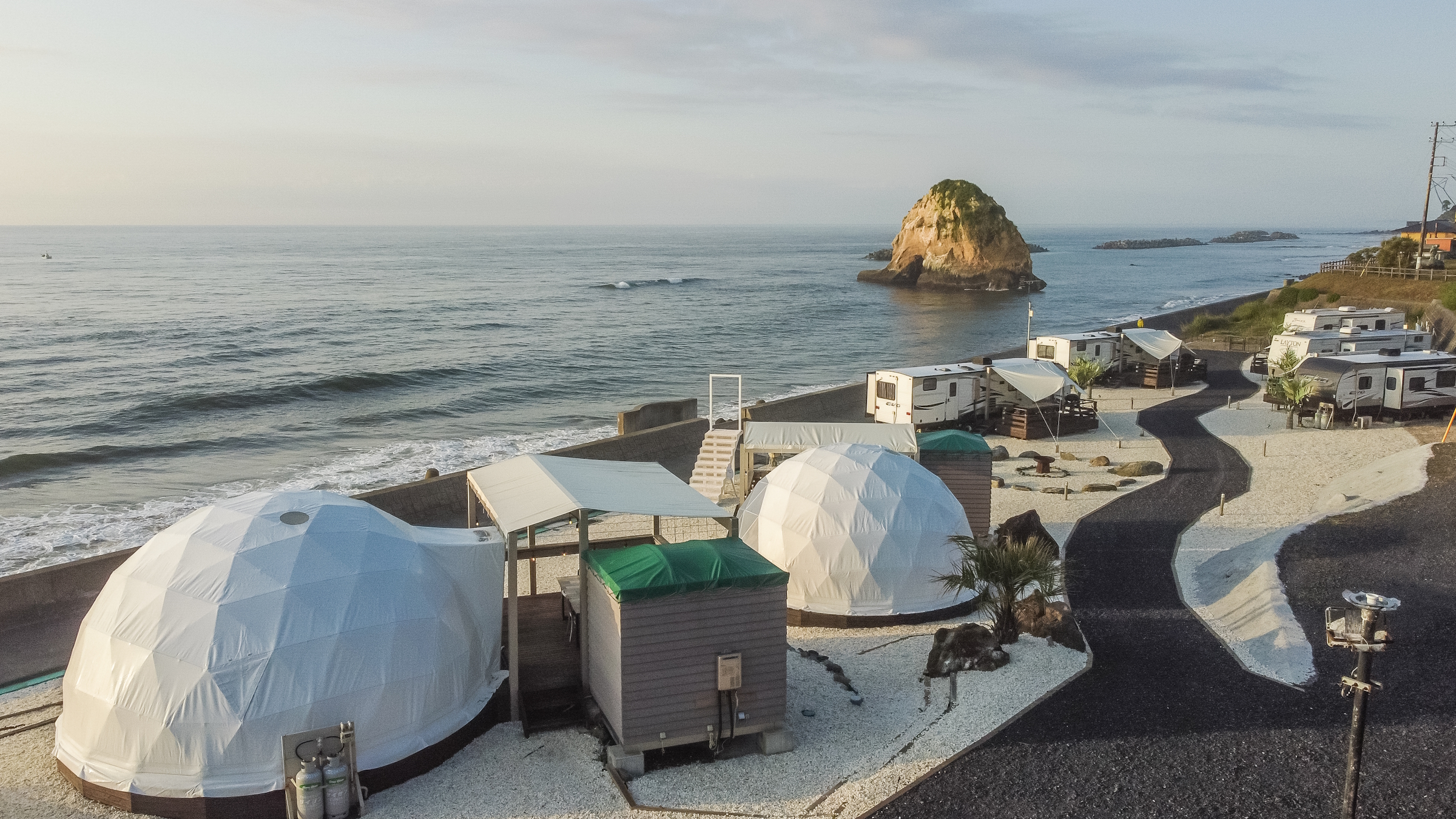 グランピングヴィレッジIBARAKI ドームテント